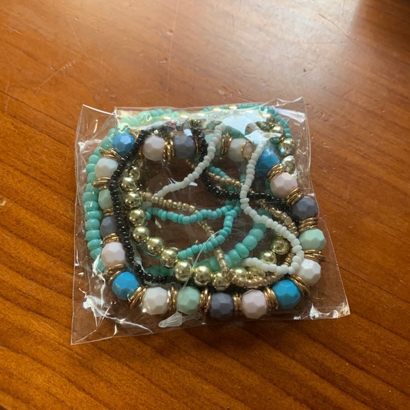 Bracelet set - Picture 2 of 10